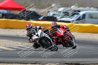 media/Apr-10-2022-SoCal Trackdays (Sun) [[f104b12566]]/Turn 2 (1135am)/